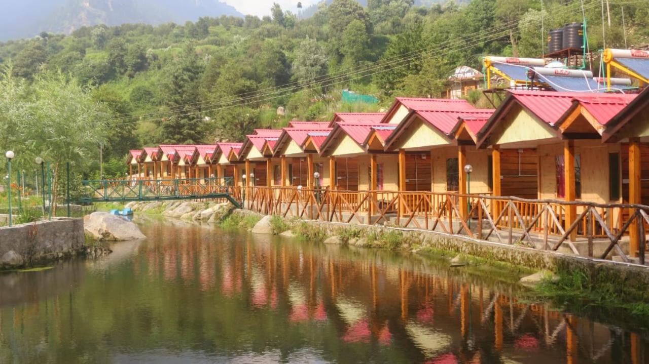 Hotel Shivalaya Retreat Manāli Exterior foto